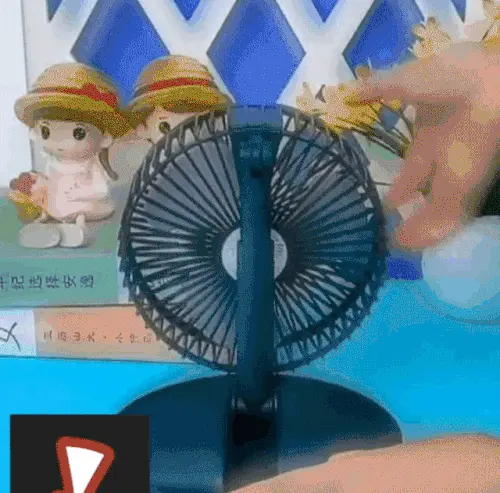 Retractable fan